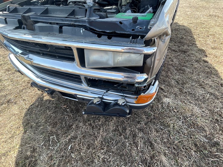 2000-chevrolet-2500-image-27