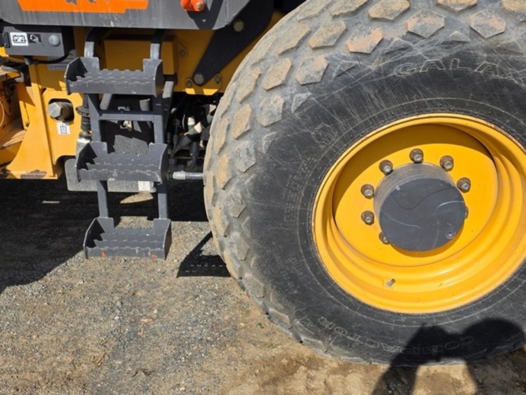 2018-volvo-sd115b-image-13