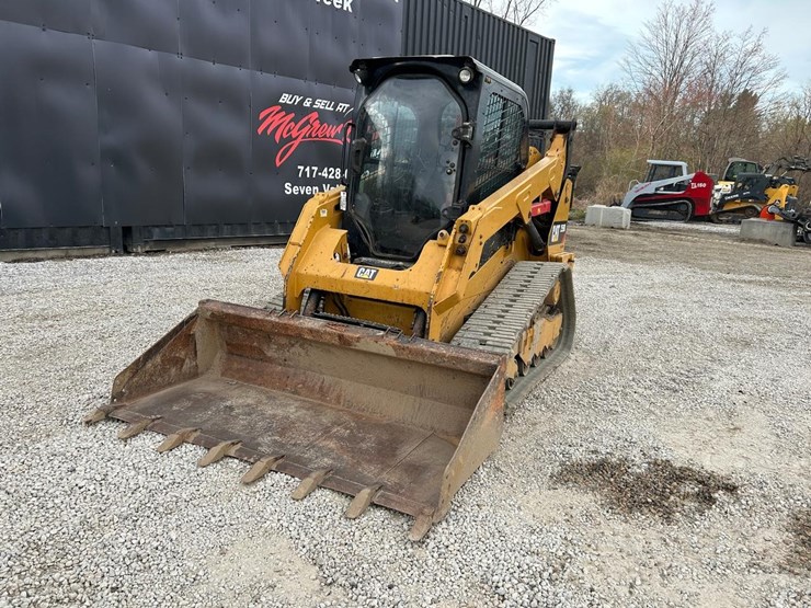 2017-caterpillar-259d-image-8