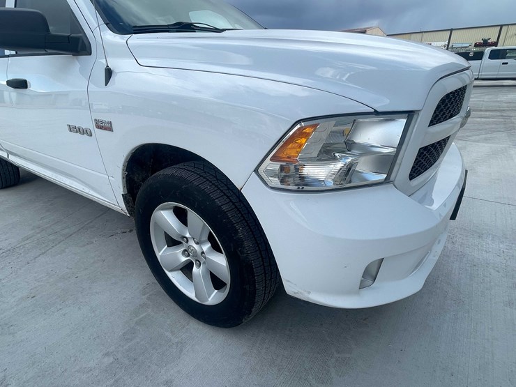 2017-dodge-1500-image-12