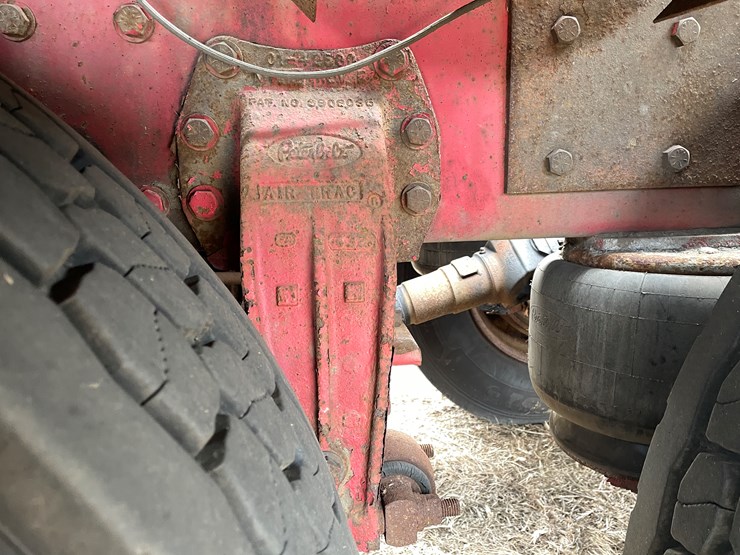 1989-peterbilt-379-image-55