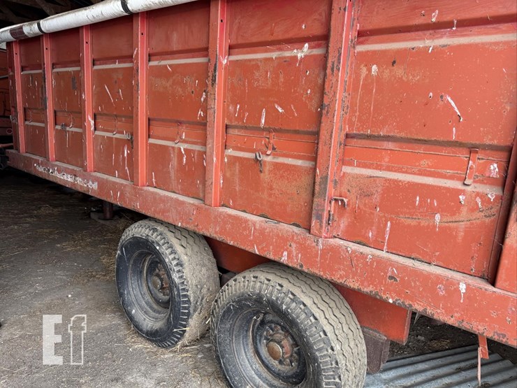 massey-14ft-gooseneck-grain-box-trailer-image-9