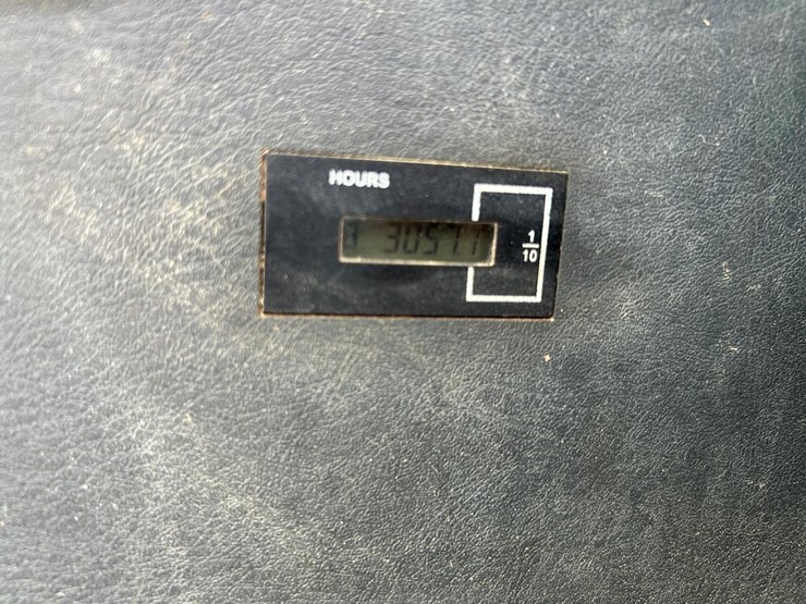 hyundai-hx145-lcr-image-24