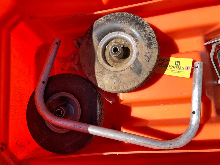 #3957-•-highcroft-feed-cart-image-11