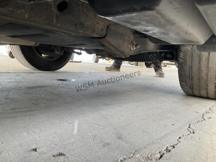 2012-chevrolet-tahoe-image-27