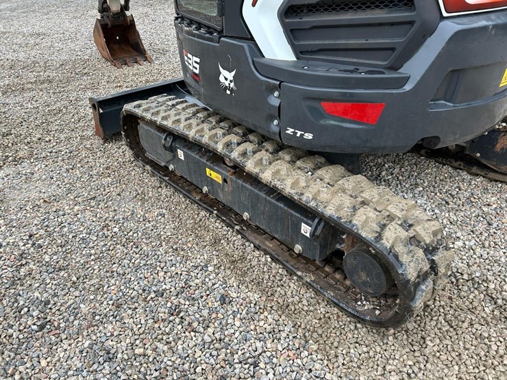 2026-bobcat-e35-image-15