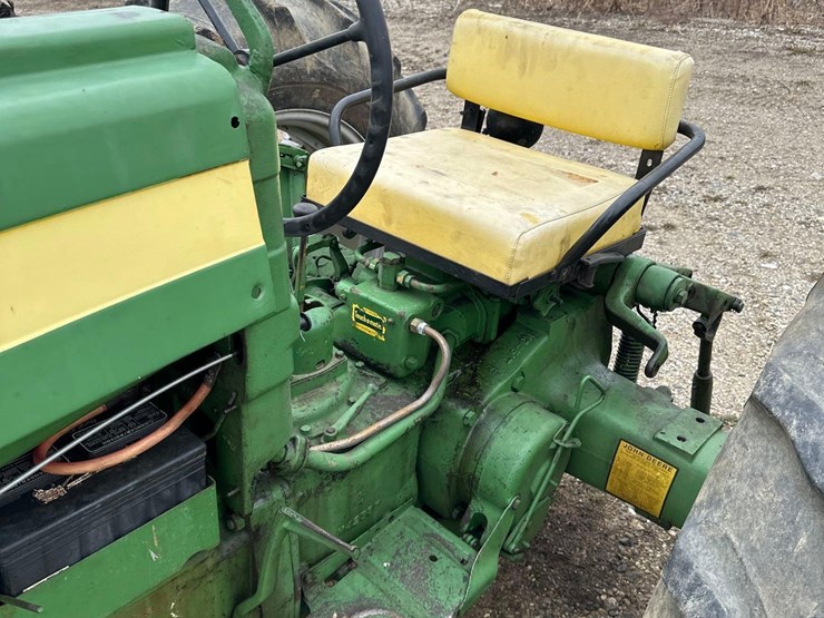 john-deere-420-image-7