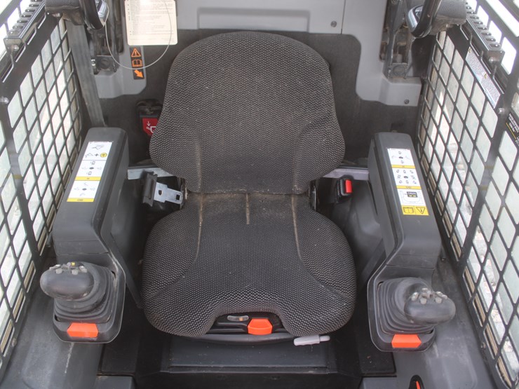 2024-bobcat-t66-image-51