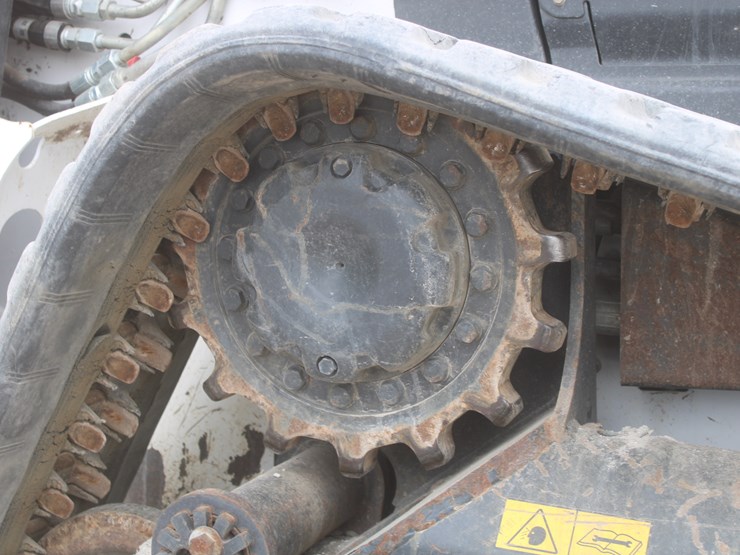 2024-bobcat-t66-image-45