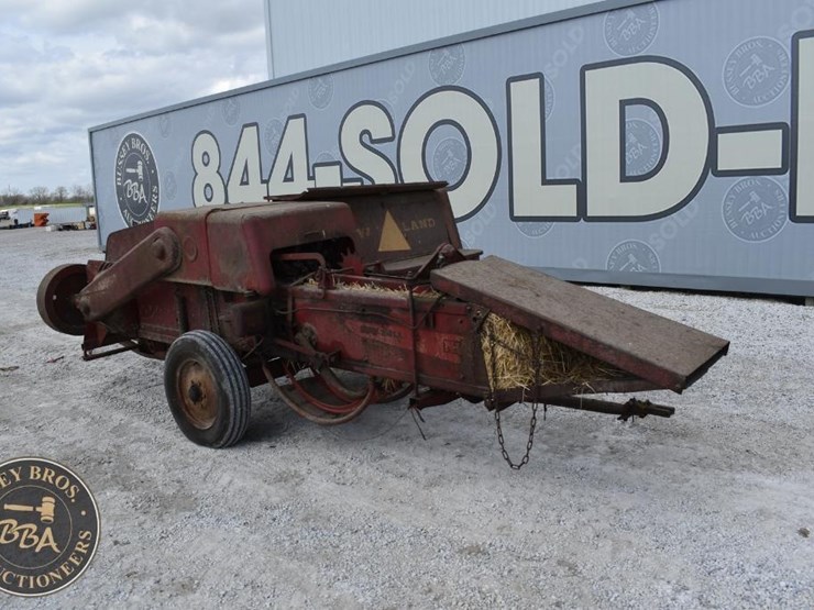 new-holland-78-image-3