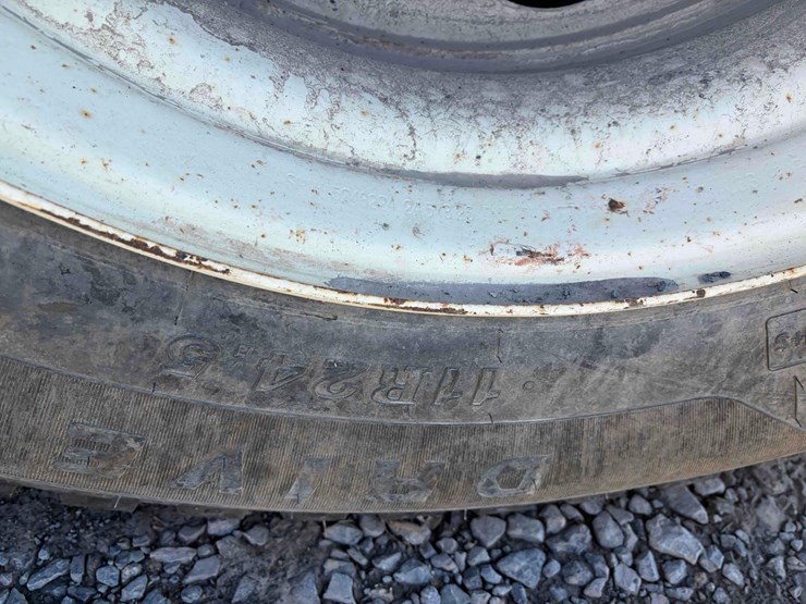 2007-mack-cv713-tri-axle-dump-image-6