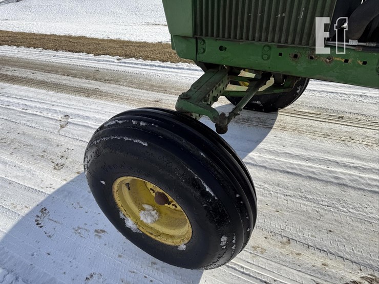 john-deere-4440-image-23