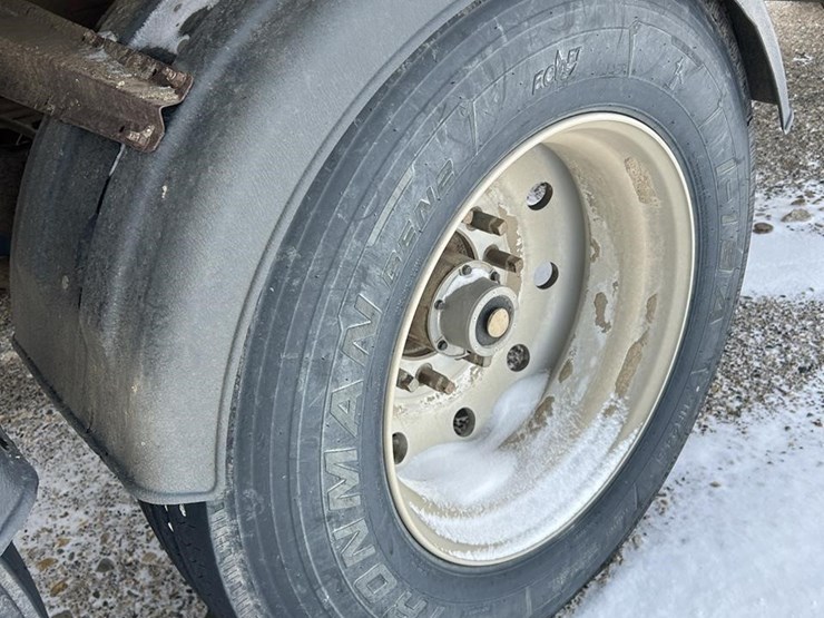 2009-wilson-grain-trailer-image-71