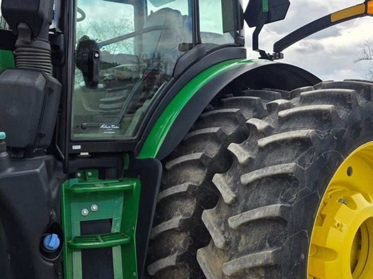 2021-john-deere-6230r-image-42