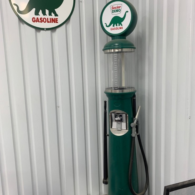 Sinclair Dino Gasoline Pump and 7 Signs