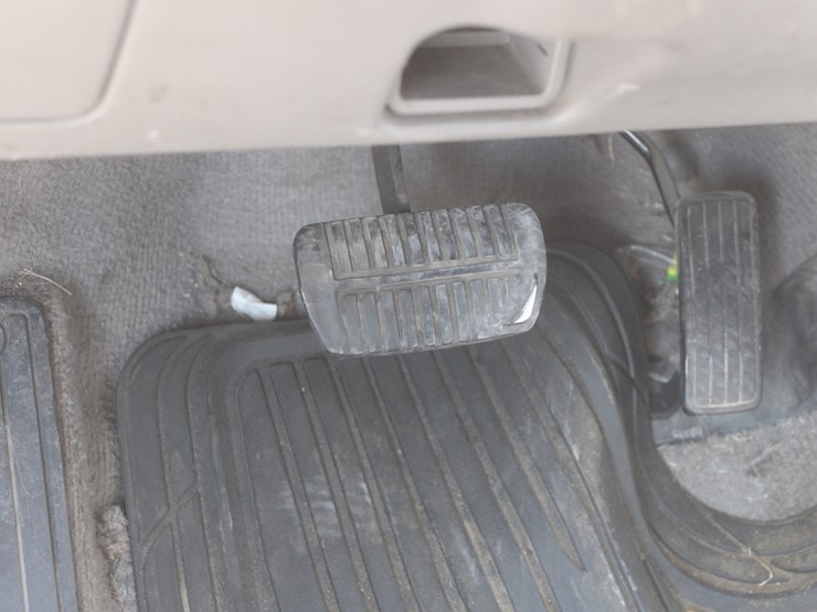 2003-subaru-forester-image-18