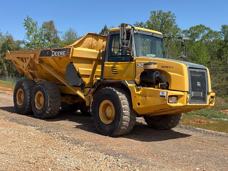 2012-deere-300d-ii-image-1