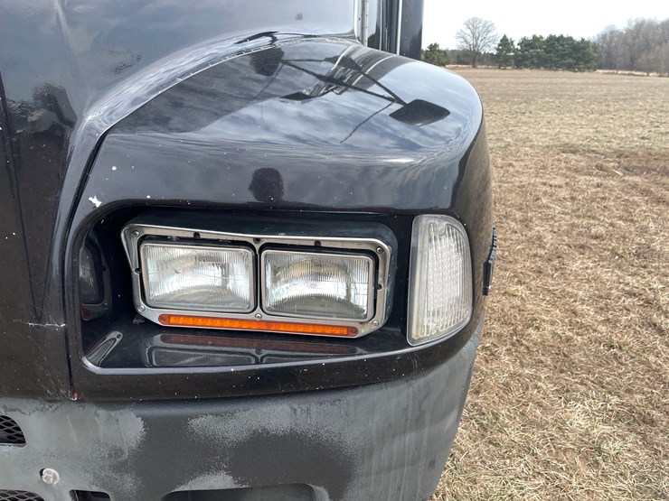 2006-caterpillar-c15-image-14