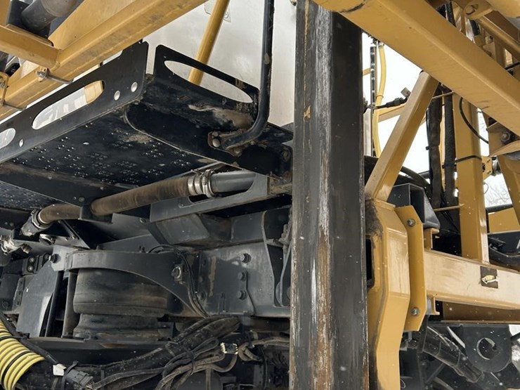 2012-ag-chem-rg1100-image-26