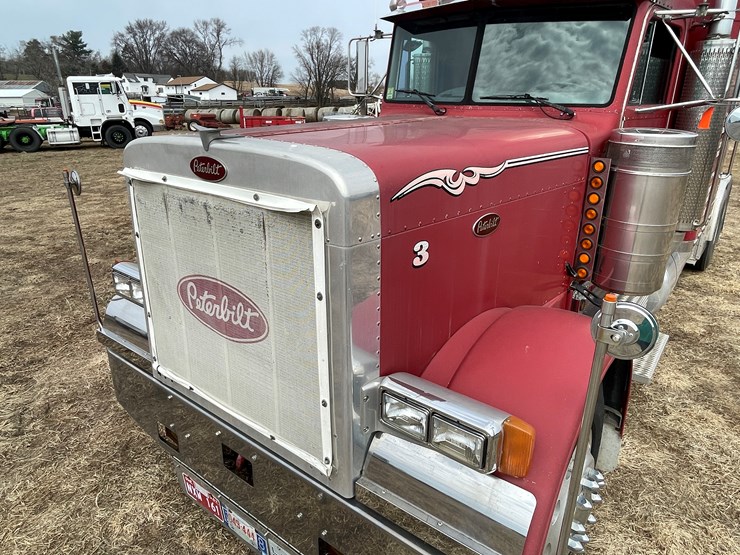 1987-peterbilt-379-image-10