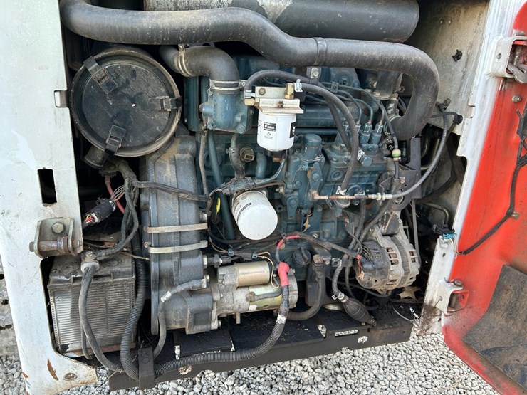 bobcat-t320-image-15