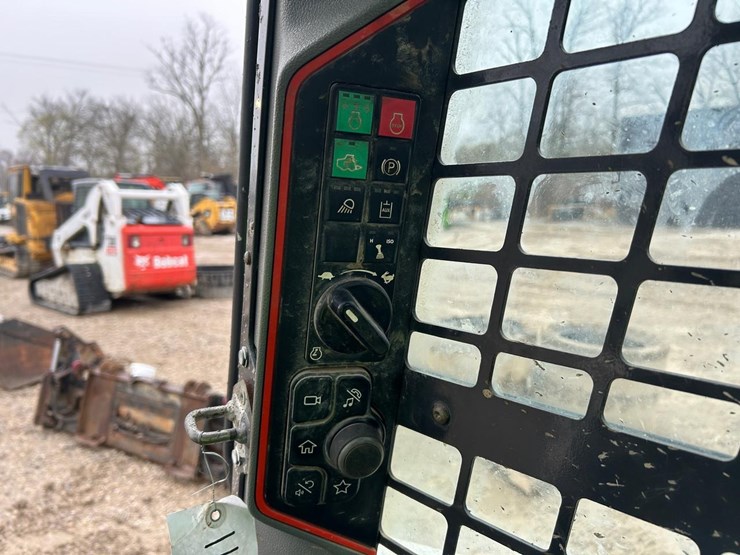 2022-bobcat-t66-image-20