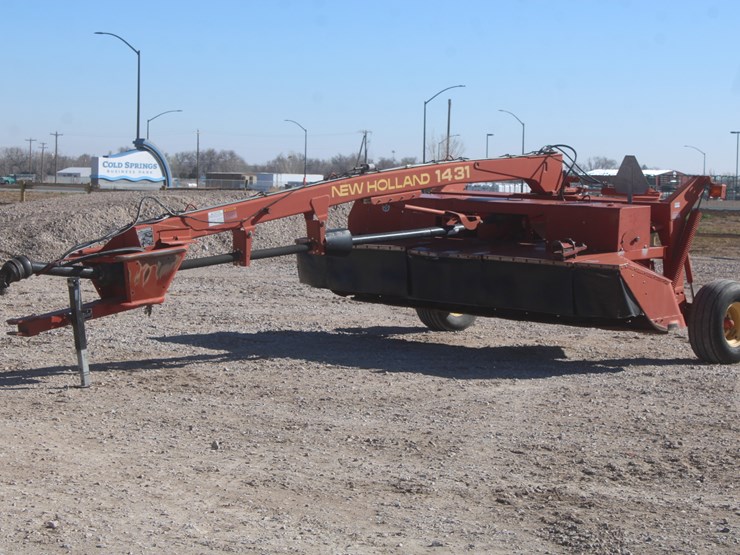 new-holland-1431-image-1