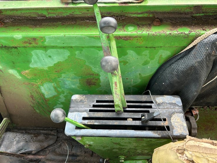 john-deere-4020-image-23