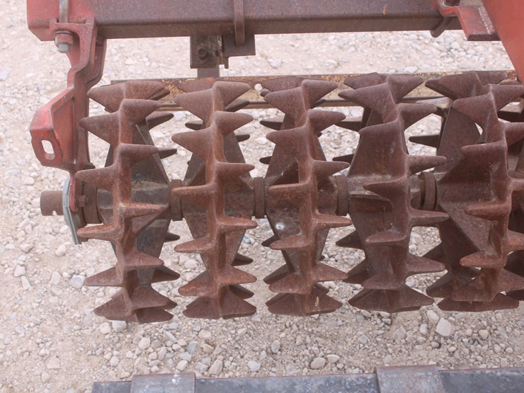 #1069-•-farmhand-14ft-culti-packer/-mulcher-image-14