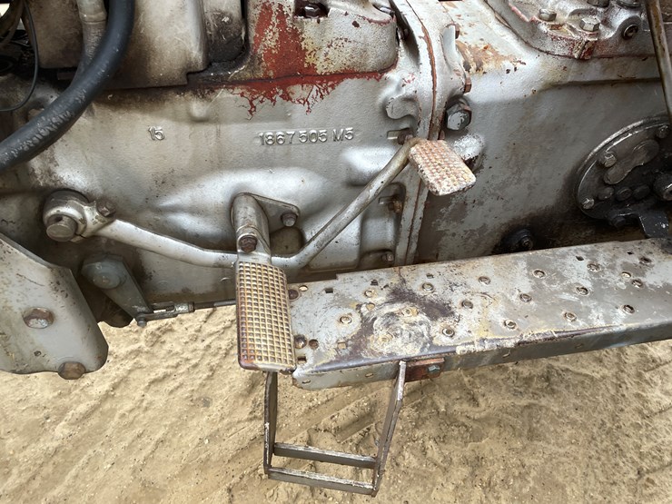 massey-ferguson-230-image-37