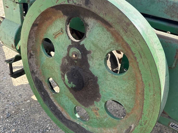 john-deere-24-image-10