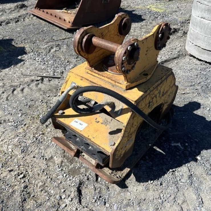 BTI TC91 Plate Compactor