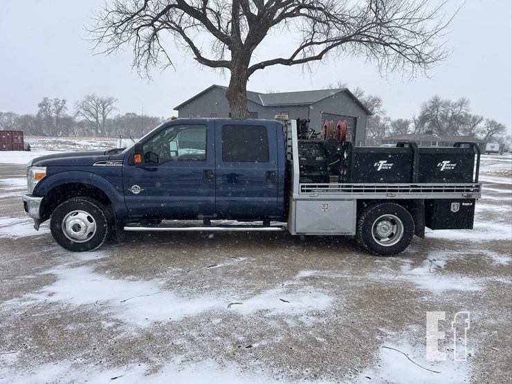 2016-ford-f350-xlt-image-8