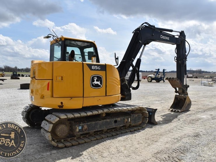 2021-deere-85g-image-7