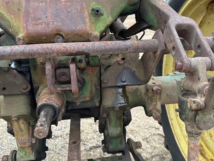 john-deere-420-image-8