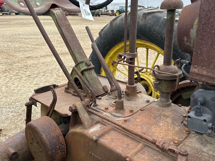 john-deere-a-image-12