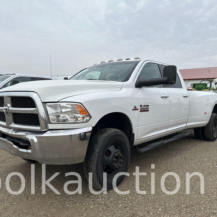 2018 RAM 3500 SLT