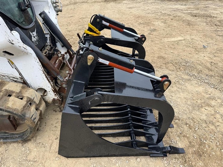 wildcat-80"-heavy-duty-skid-steer-skeleton-tooth-grapple-image-4