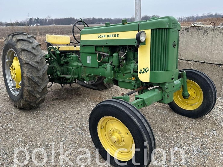 john-deere-420-image-1