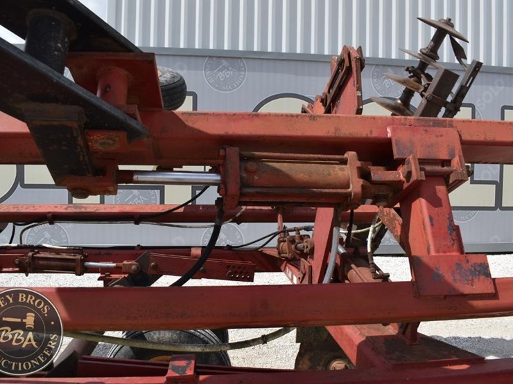 international-496-image-12