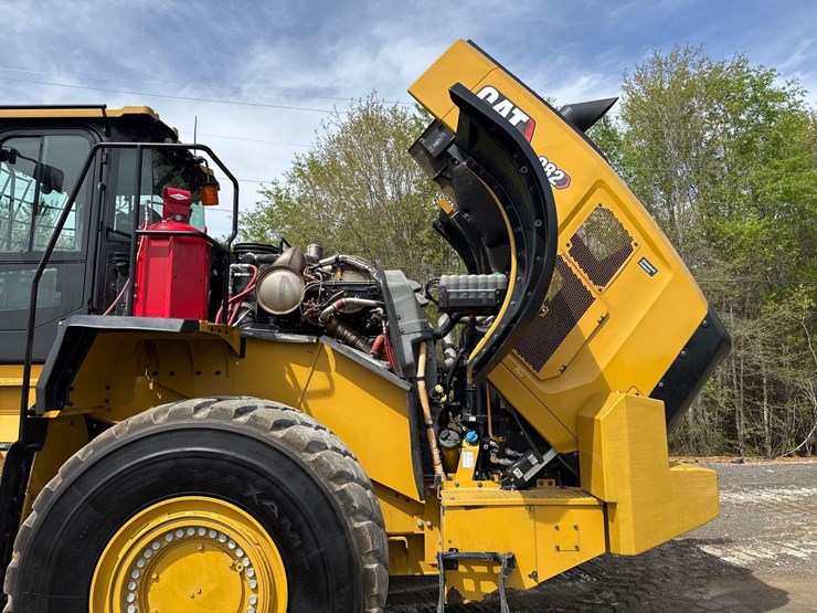 2022-caterpillar-982m-image-19