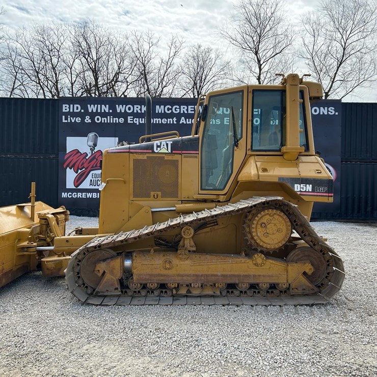 CATERPILLAR D5
