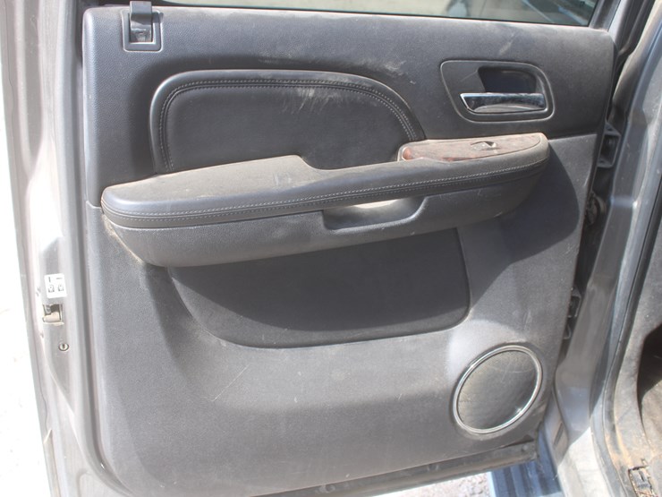 2012-gmc-yukon-image-19