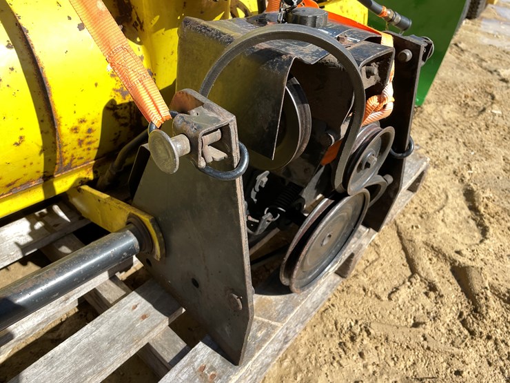 john-deere-314-image-41