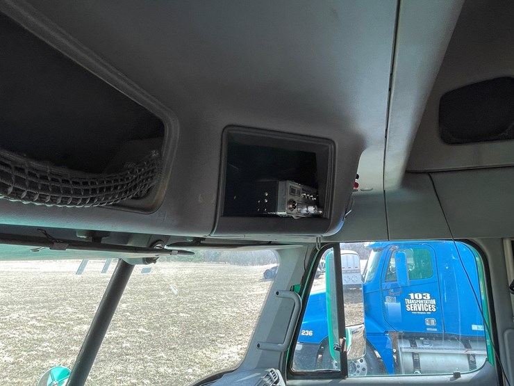 2002-caterpillar-c15-image-68