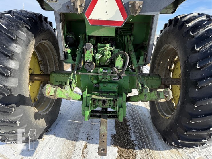 john-deere-4440-image-6