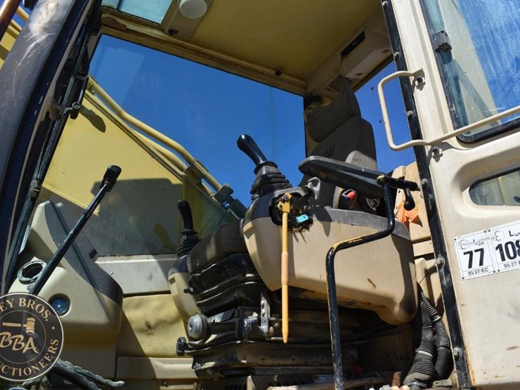 1998-caterpillar-345bl-image-58