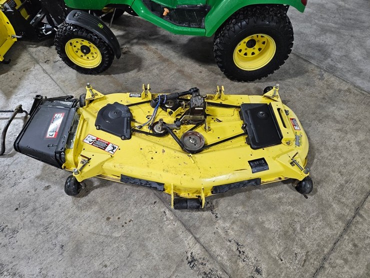 john-deere-x720-image-13