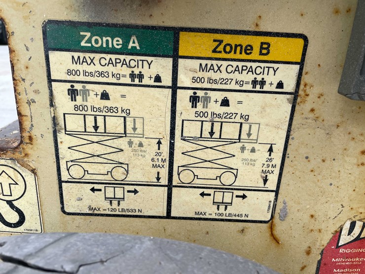 2008-jlg-2630es-image-17