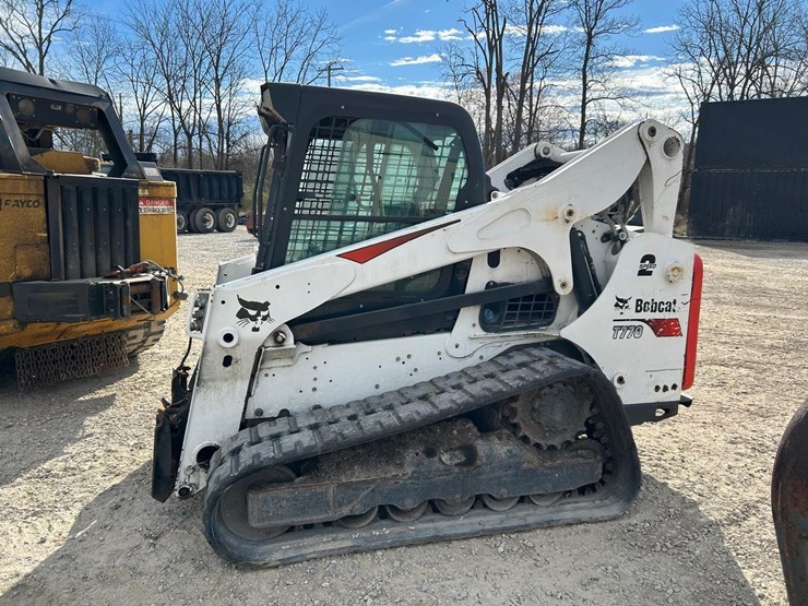 2021-bobcat-t770-image-1